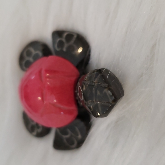 Ceramic Turtles - Picture 3 of 13